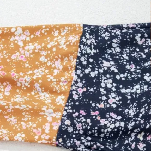 ❤️New Floral Patchwork Blouse - Navy, Pink, and Orange - Picture 8 of 16